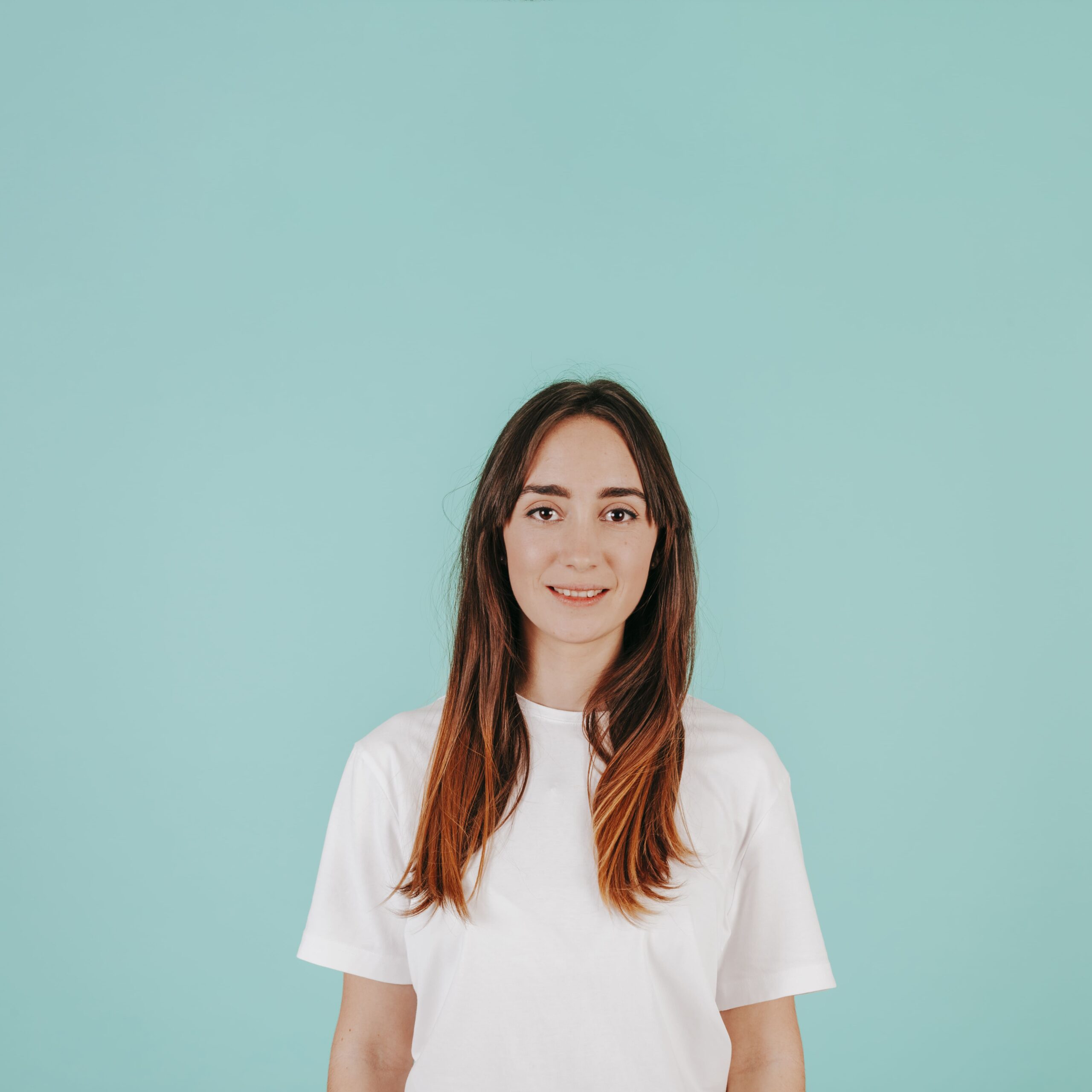 pretty-woman-white-t-shirt